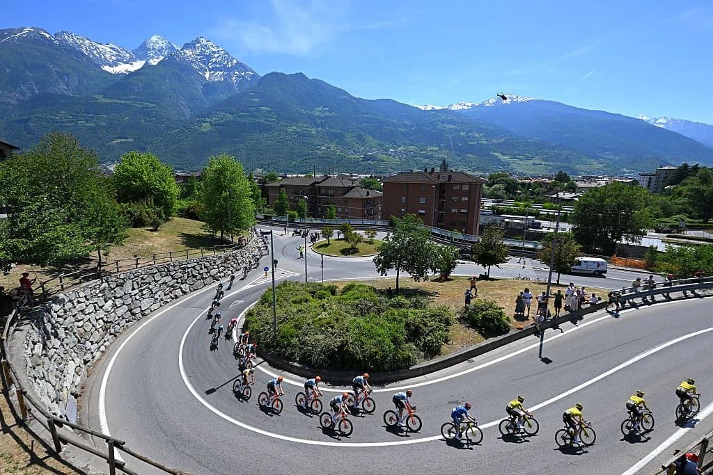 2026 Giro d'Italia stage 16 preview - Will Jonas Vingegaard make it four for four summit finish wins