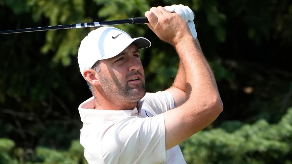 3M Open: Scottie Scheffler bounces back from putting woes at The Open to sit three shots off early l