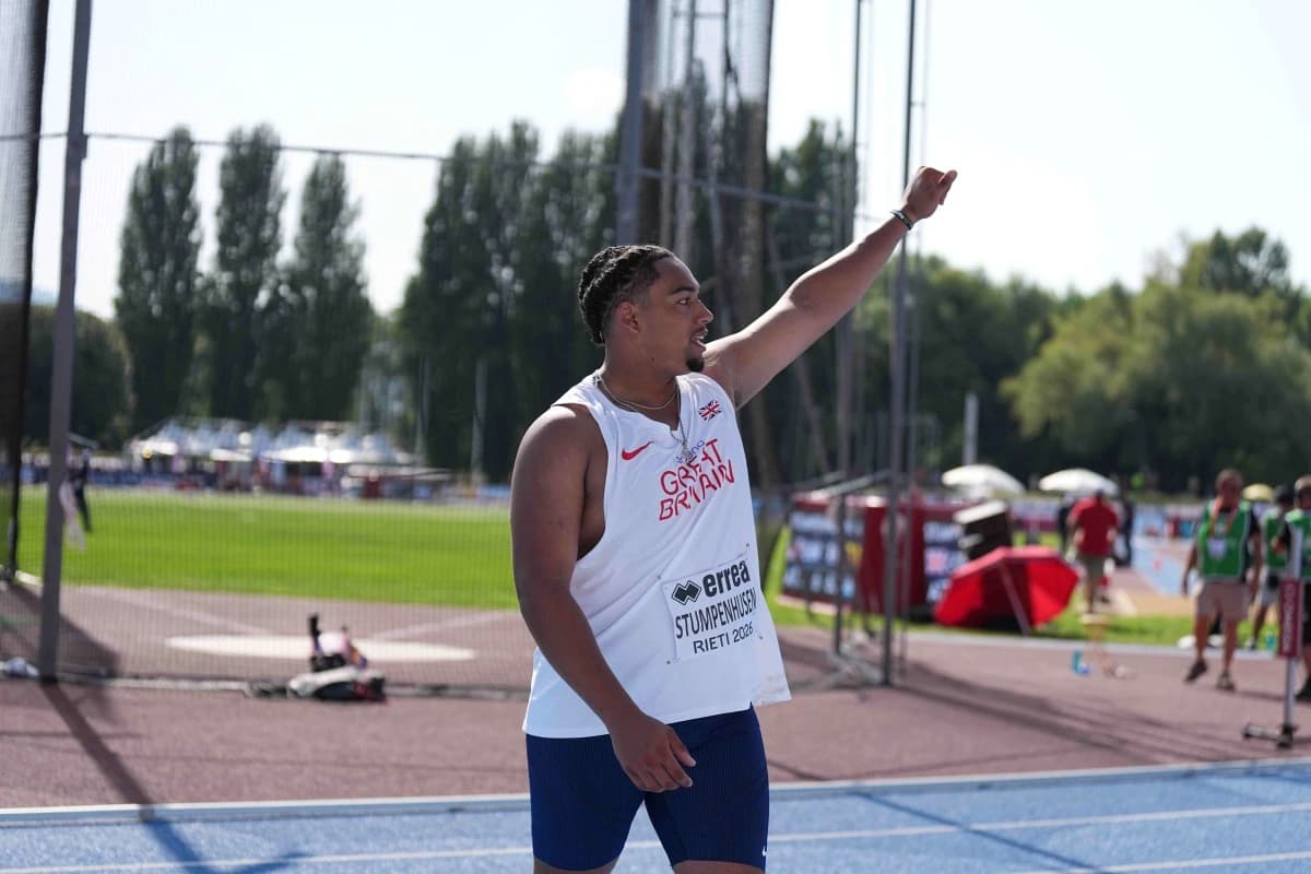 64.92m! Championship record for Great Britain’s Stumpenhusen