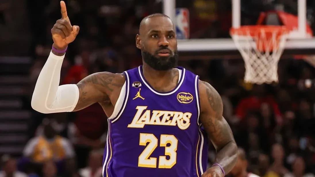 76ers linked to $203M former first overall pick, three-time All-Star to pair with LeBron James