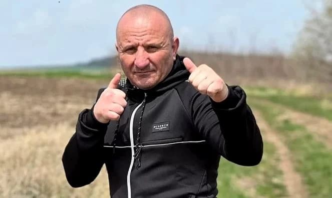 A murit Viorel Oarză, fost campion național la box