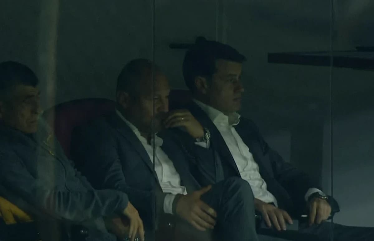 A semnat cu CFR Cluj și e în tribună la meciul cu Universitatea Craiova!