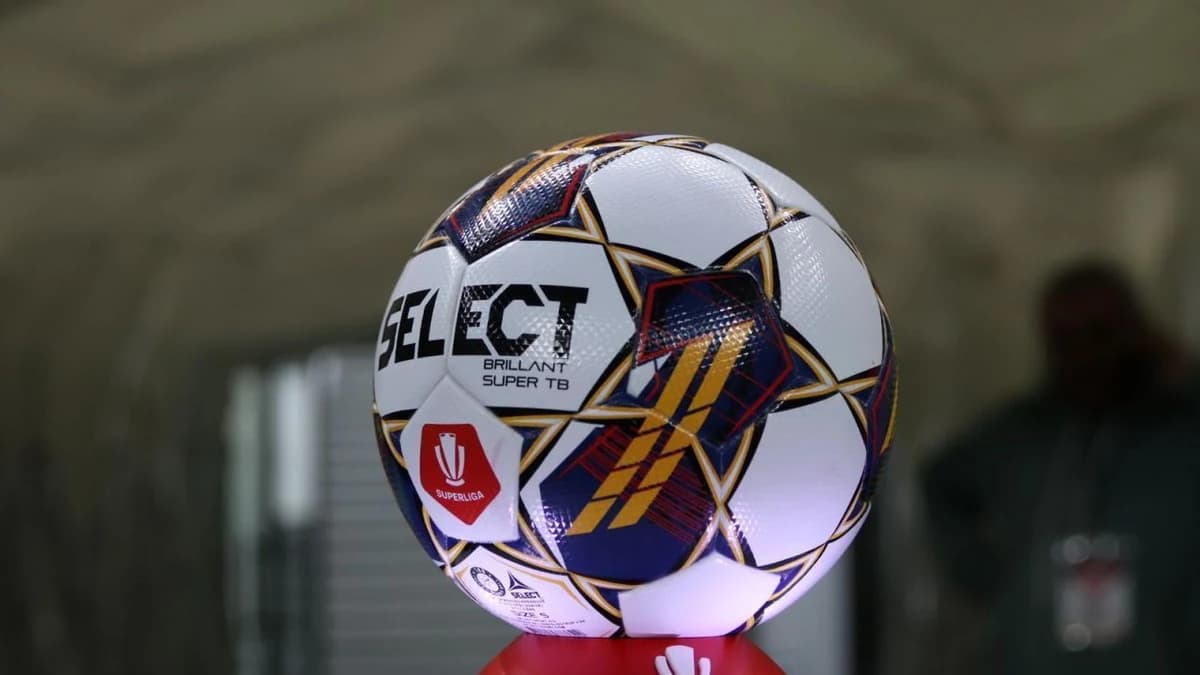 A semnat înainte de FCSB - Botoșani: ”La cât mai multe realizări!”