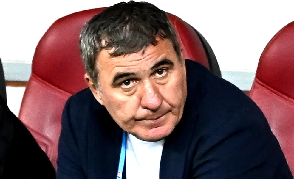 A văzut lotul României și a făcut praf selecția lui Gică Hagi: "Să meargă pe burtă cu Burcă al lui!"