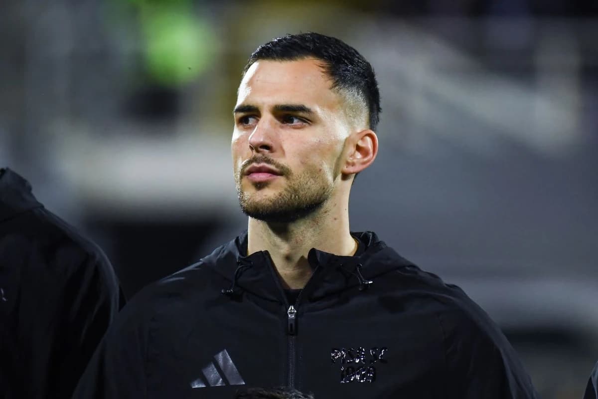 A venit anunțul despre transferul lui Marius Marin, aflat la final de contract!
