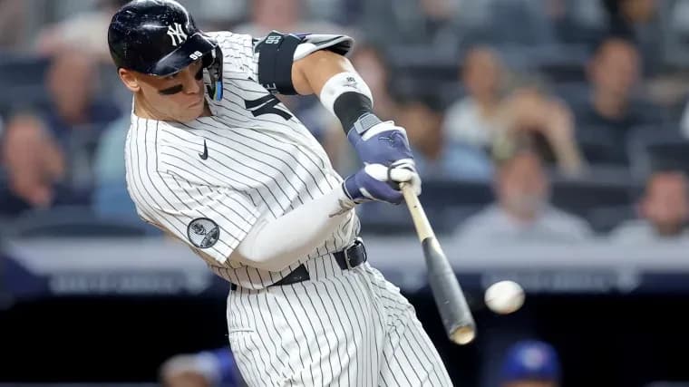 Aaron Judge banishes cold streak, saves Yankees vs. Rays
