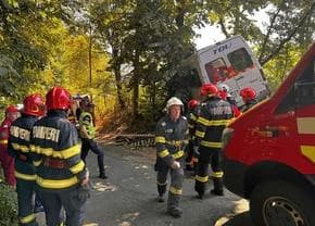 Accident rutier suferit de echipa secundă a lui Dinamo: medicul a murit, antrenorul Ropotan are mâna