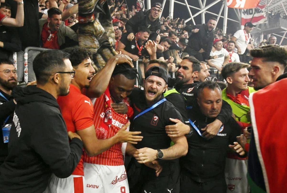 „ADN-ul lui Dinamo nu mai există!” » Legenda clubului spulberă conducerea: „Ca la români! Vai și ama