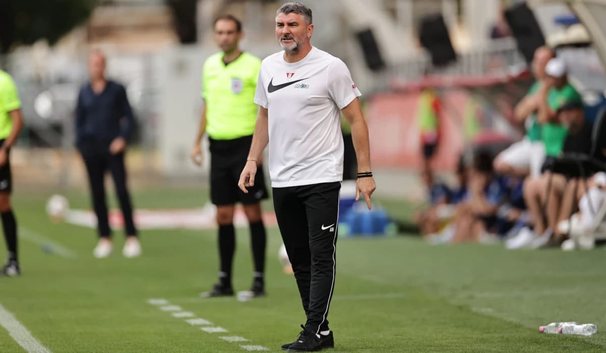 Adrian Mihalcea trage un semnal de alarmă, după UTA – Oțelul 2-2: „Lumea e extraordinar de dezamăgit