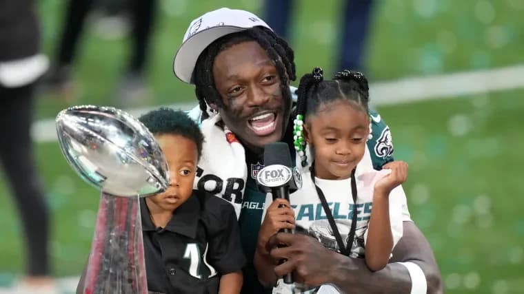 A.J. Brown seems to confirm what everyone already knew after Patriots trade