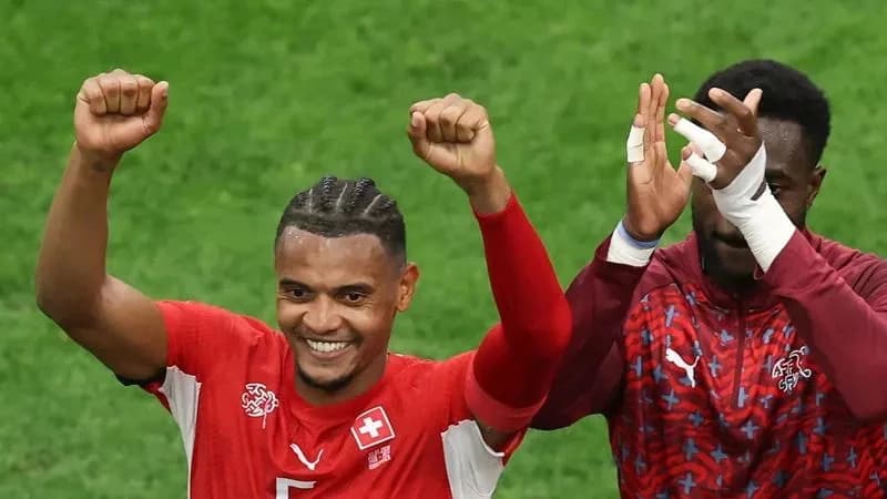 Akanji and Switzerland head into the Round of 16