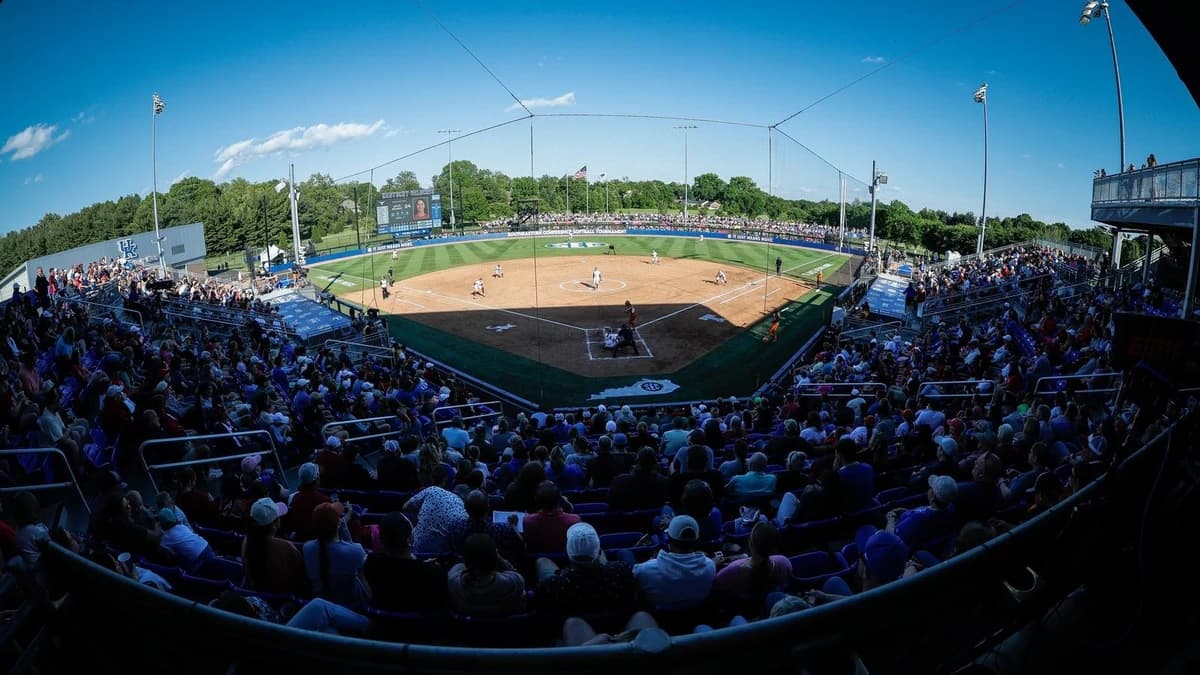 Alabama Falls to Texas, 7-1, in SEC Tournament Championship Game