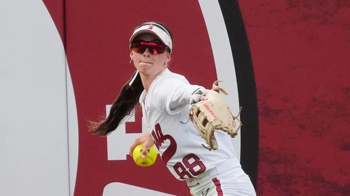 Alabama softball hosts South Carolina before postseason | Tide takes Game 1