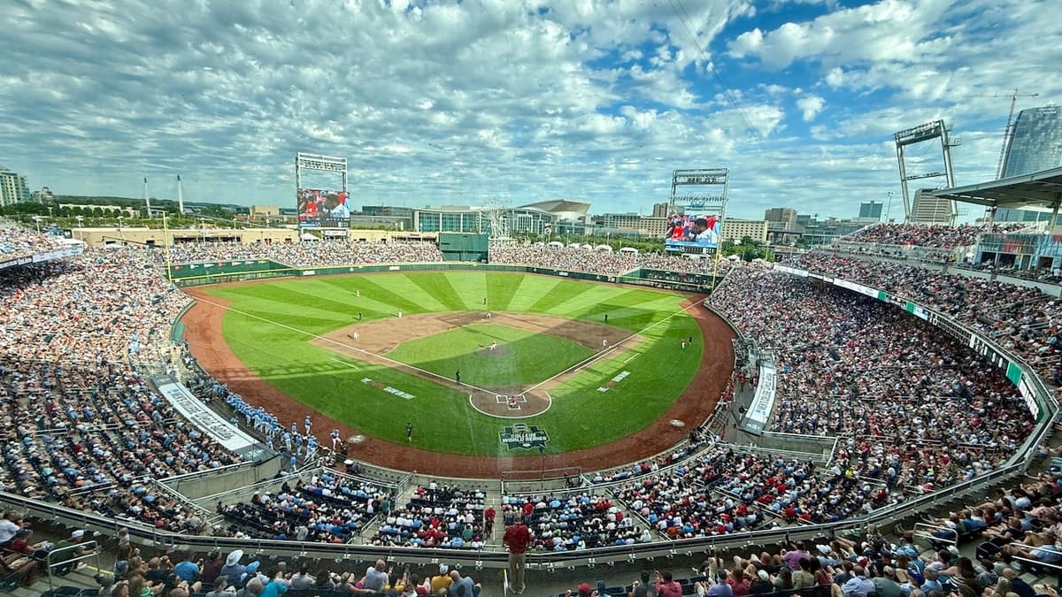 Alabama’s first Men’s College World Series game in 27 years helps flex SEC muscle