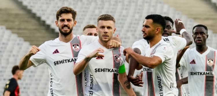 Alexandru Maxim a spus ”DA” pentru transfer