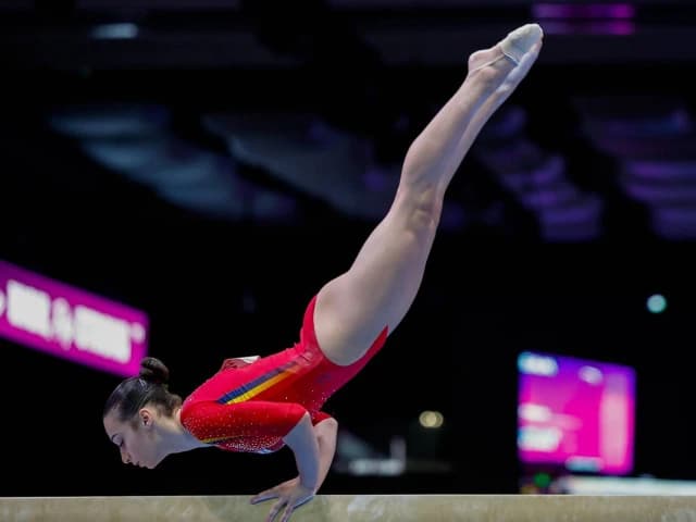 Alexia Blănaru a câștigat medalia de aur la bârnă, la Cupa Mondială de la Koper