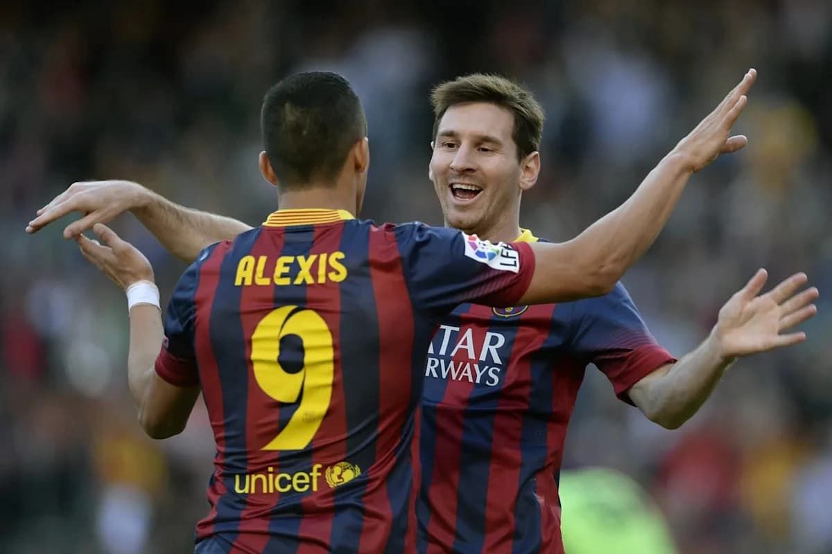 Alexis Sanchez set for MLS transfer, could play against former teammate Lionel Messi this month