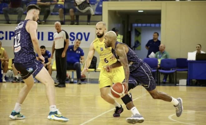 Andrei Petică a semnat cu CSU Sibiu