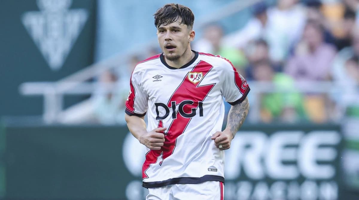 Andrei Rațiu, la înălțime în Rayo Vallecano - Strasbourg! Nota primită de român după turul semifinal