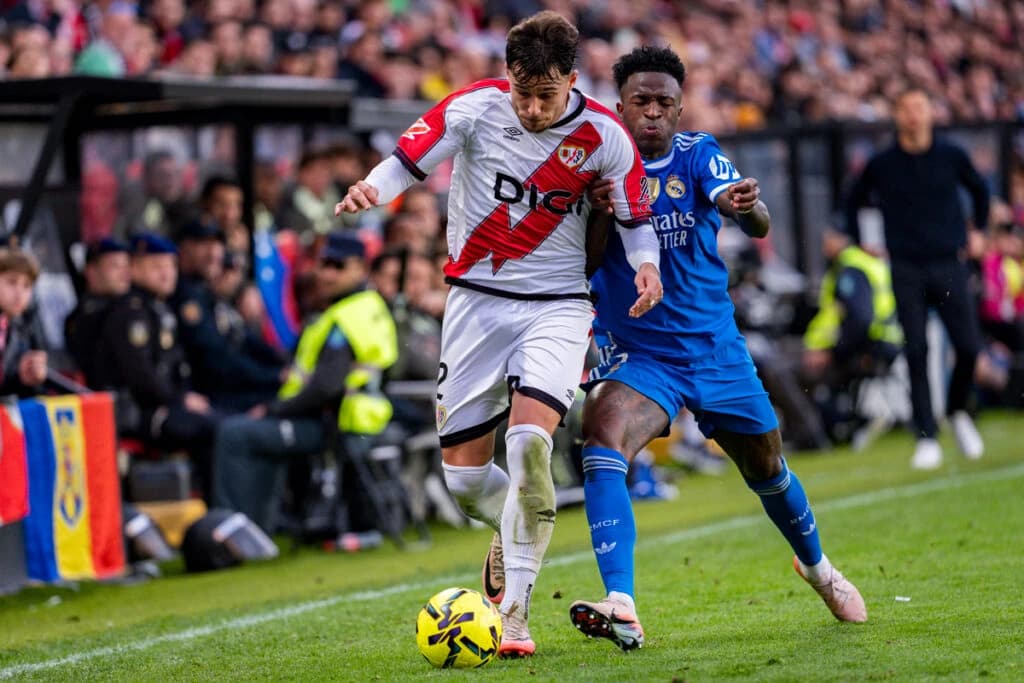 Andrei Rațiu, votat „tricolorul lunii aprilie” după evoluțiile la Rayo Vallecano