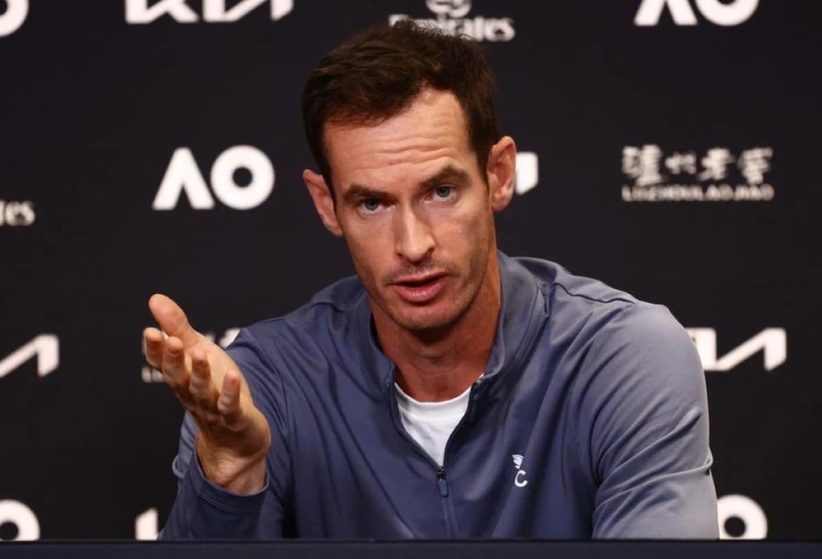 Andy Murray has noticed a troubling social media habit among younger players