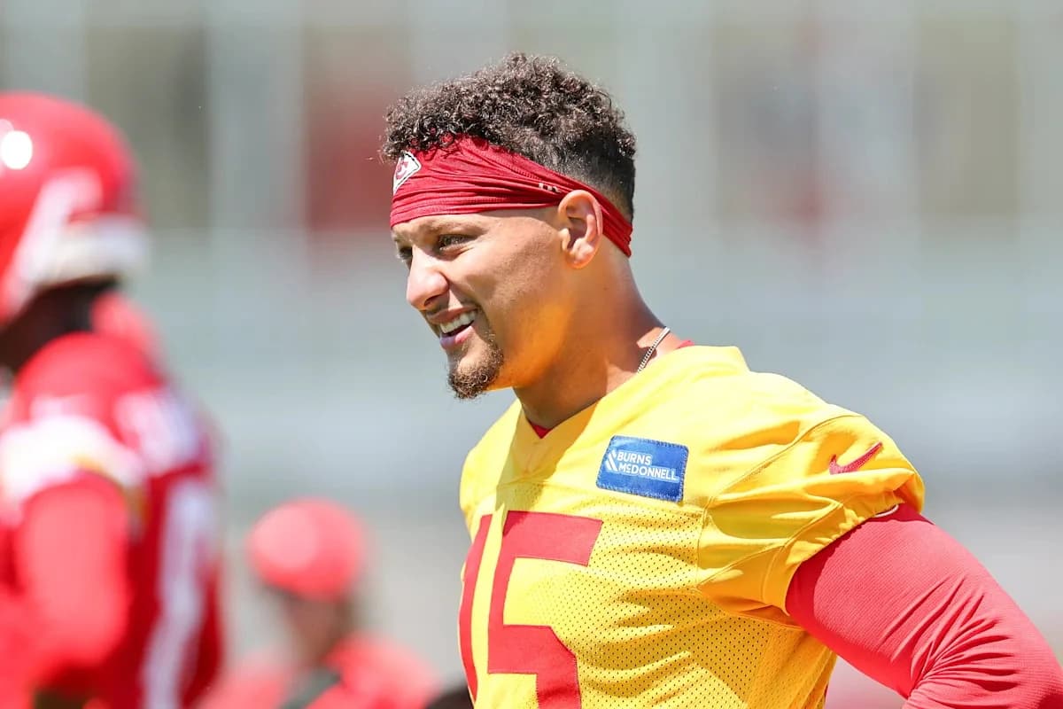 Andy Reid: Chiefs QB Patrick Mahomes fully cleared for training camp participation