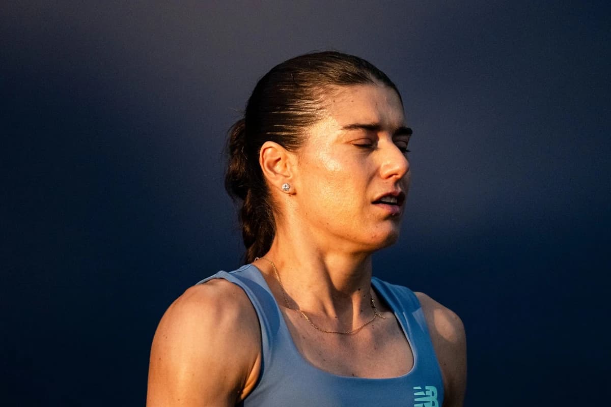 Anna Kalinskaya a abandonat la 0-5 în decisiv, iar Sorana Cîrstea a dat lovitura! Urmează un test ”d