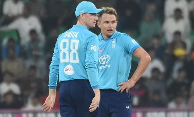 Another almighty choke by England: Harry Brook and Brendon McCullum will be concerned at losing two
