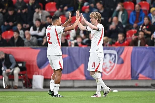 Anthony Gordon's Liverpool transfer comments to Trent Alexander-Arnold that angered manager