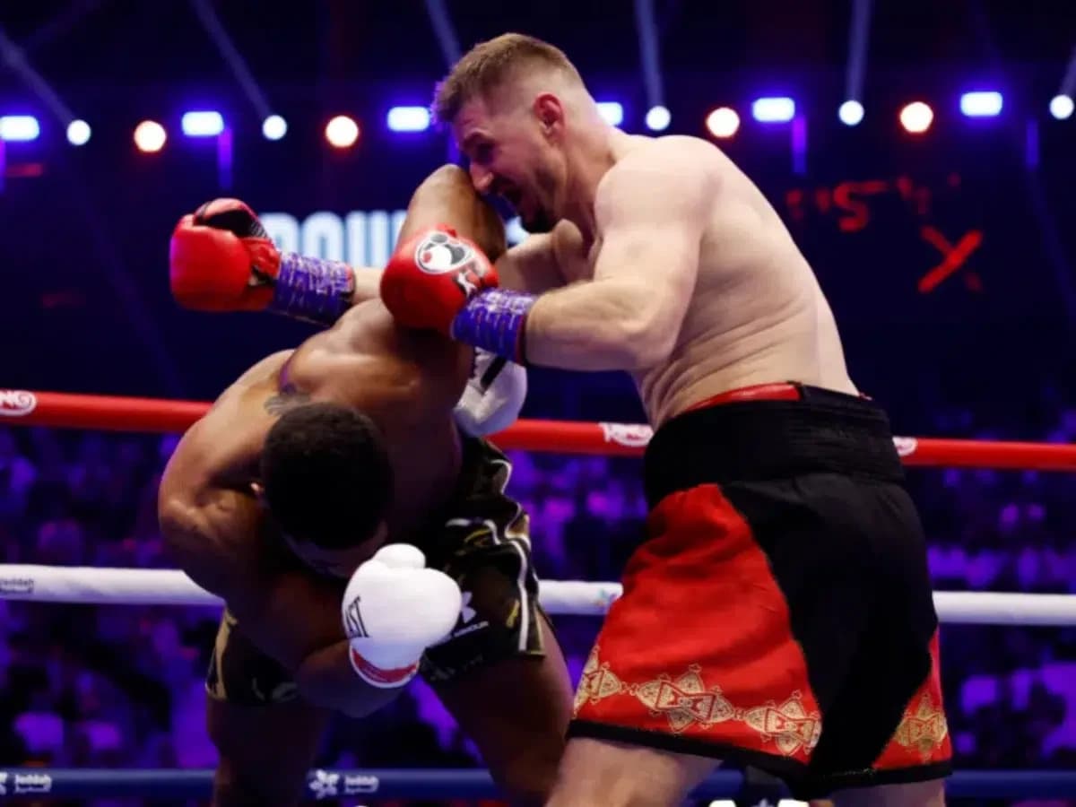Anthony Joshua survives huge scare to stop Kristian Prenga in Jeddah