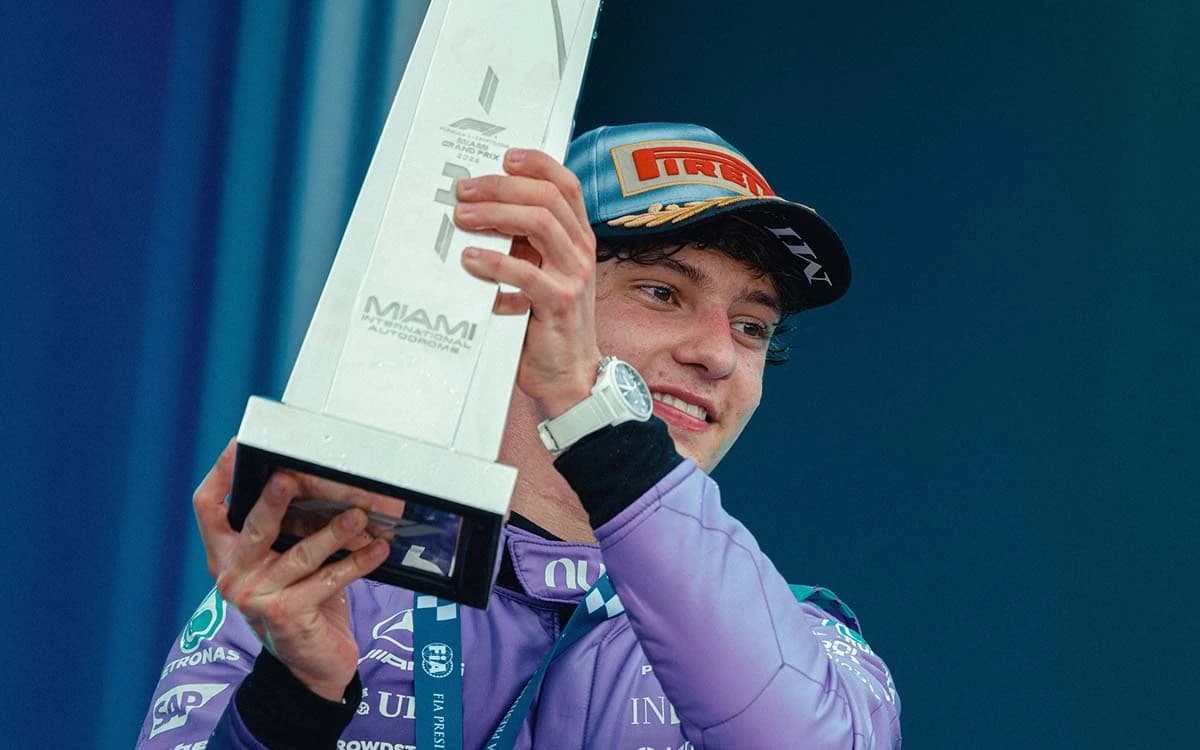 Antonelli rezistă presiunii McLaren și câștigă Marele Premiu de la Miami 2026