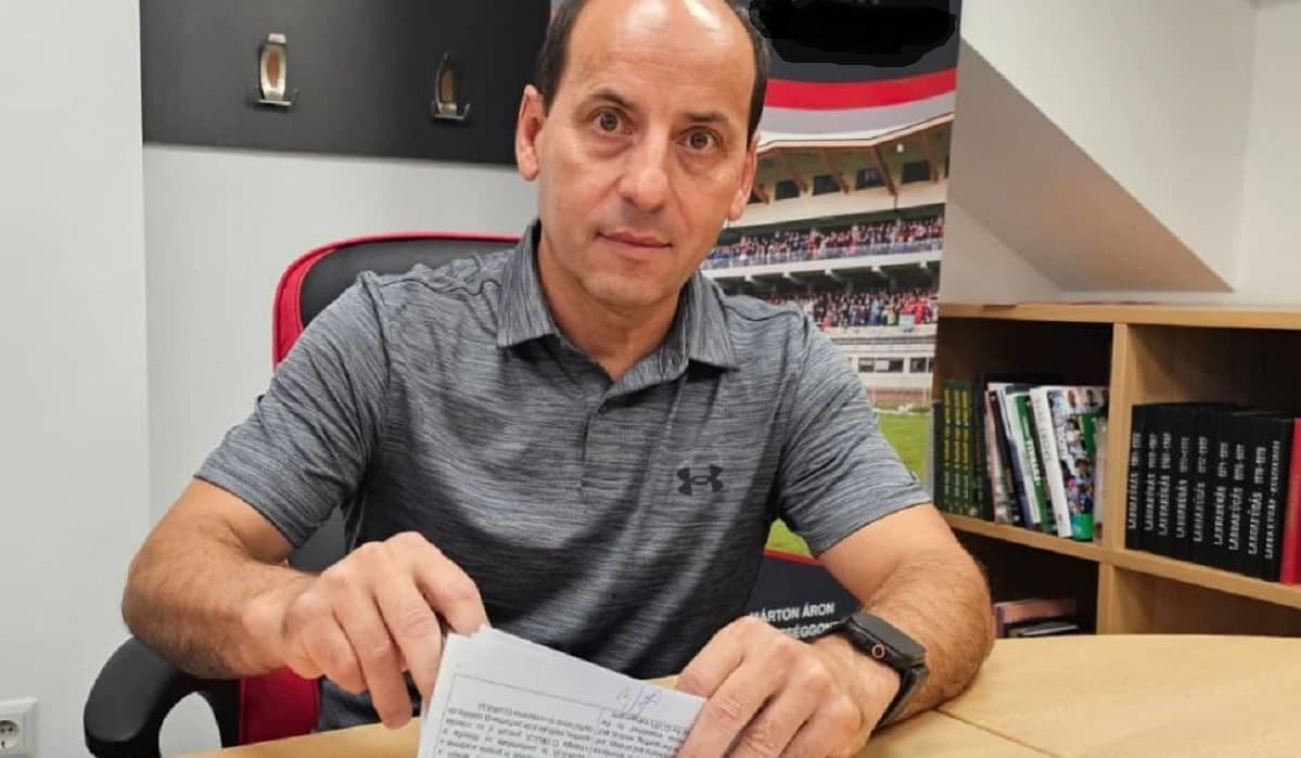 Antrenor nou prezentat oficial în Liga 1. A semnat cu revelaţia campionatului