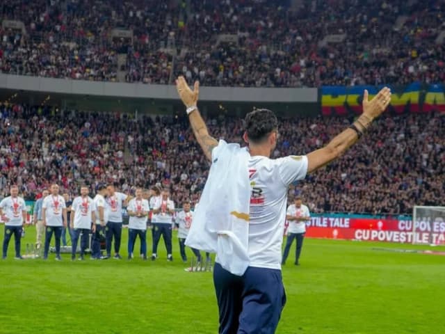 Antrenor pentru FCSB! Răsturnare spectaculoasă de situație: luni e așteptat să zică ”DA”