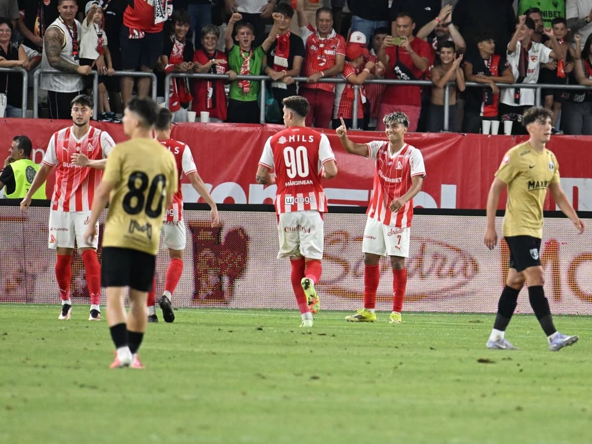 Anunțul care surprinde pe toată lumea: ”Lupta la titlu? Între Dinamo și FC Argeș”