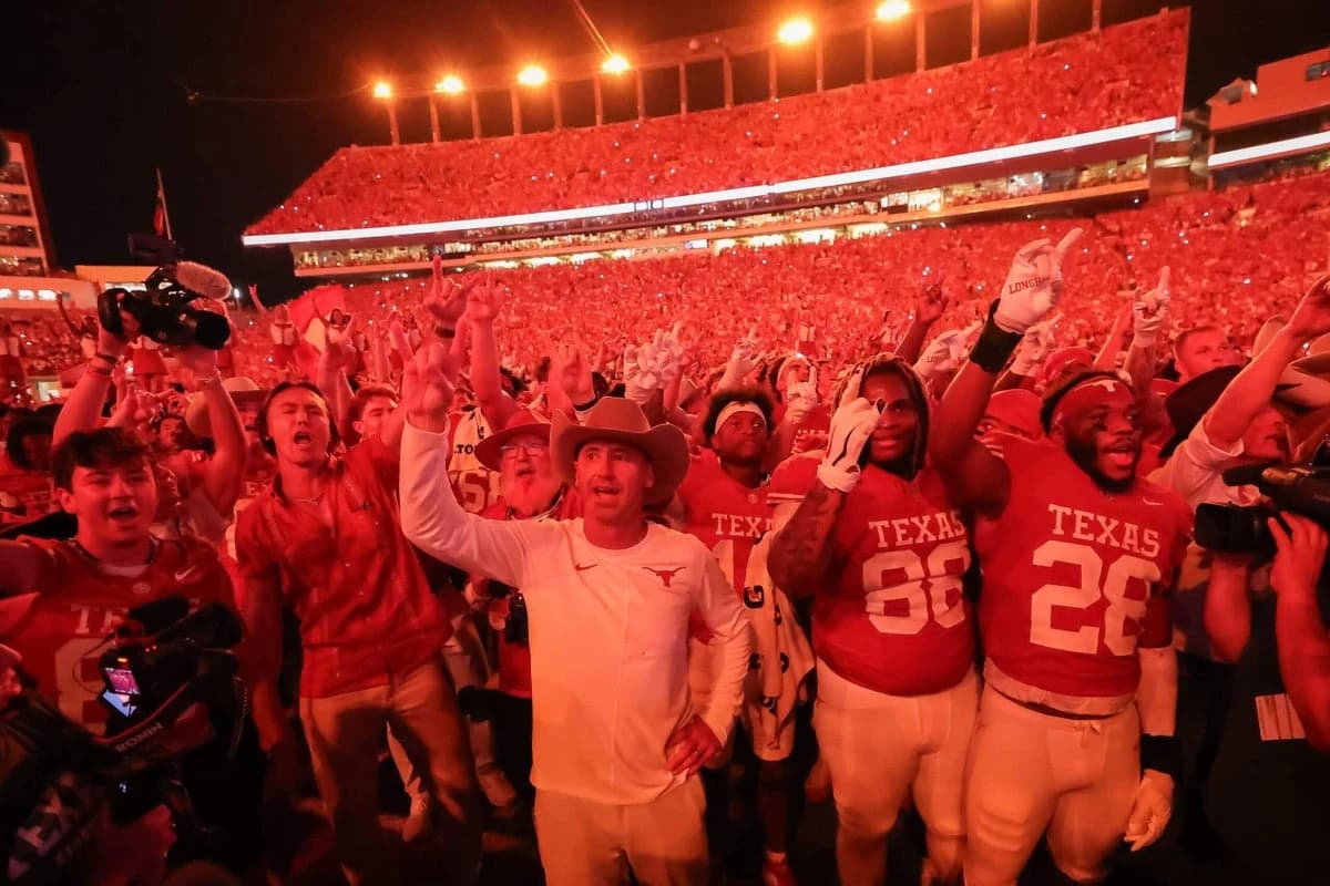 AP Top 25: Texas leaps to No. 1 as Ohio State, Oregon fall and Michigan moves into poll