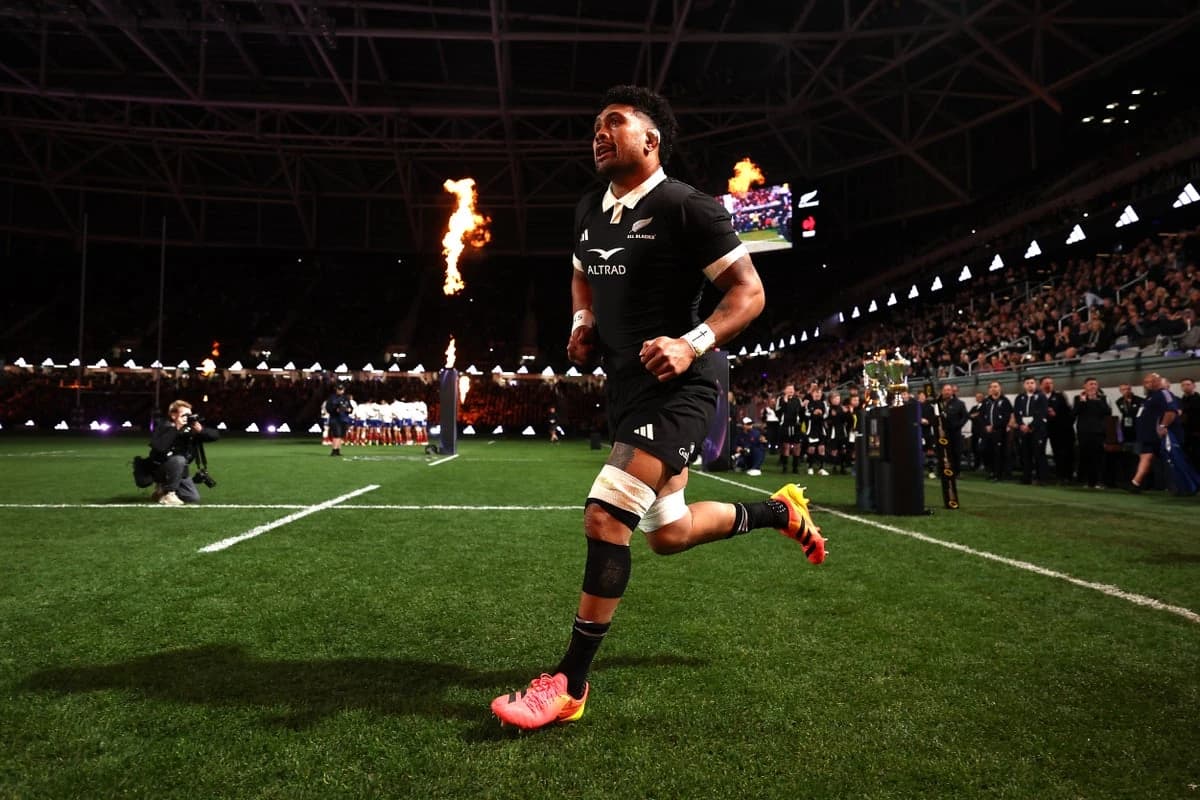 Ardie Savea returns to lead New Zealand as All Blacks make fly half decision for first Test against
