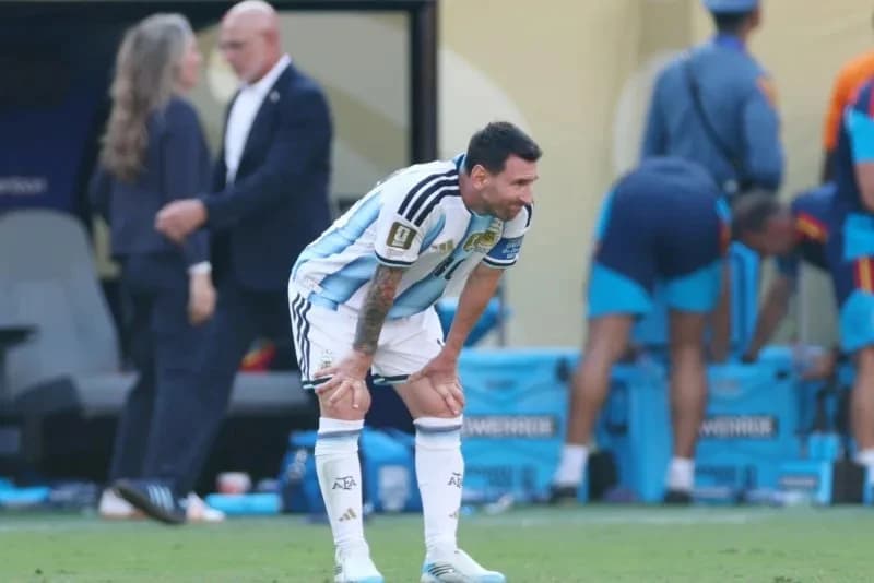 Argentina won't push Lionel Messi for decision on his soccer future
