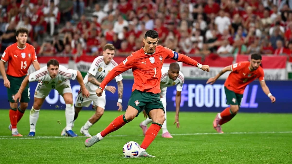 Argentina's Messi, Portugal's Ronaldo and Mexico's Ochoa highlight final FIFA World Cup rosters