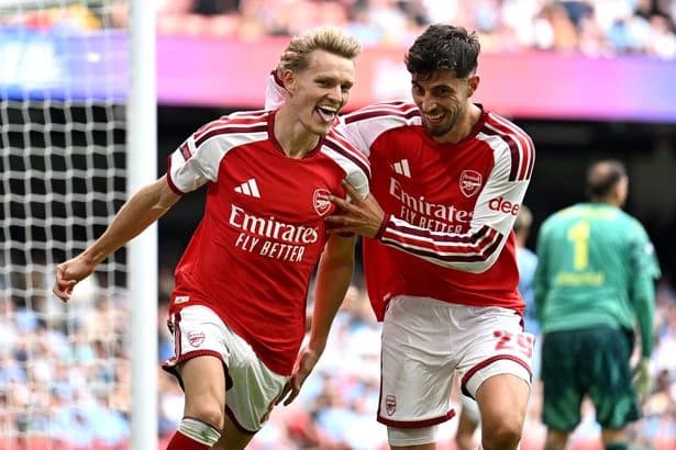 Arsenal handed unanimous Premier League title verdict after thumping Man City