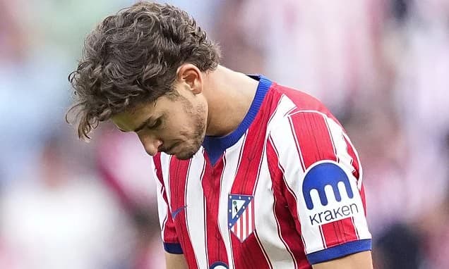 Arsenal target Julian Alvarez BOOED by his own fans amid attempt to force move away from Atletico Ma