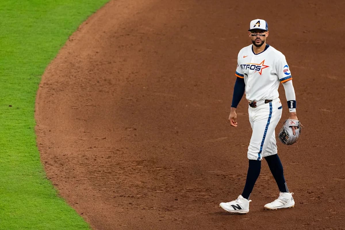 Astros shortstop Carlos Correa reportedly out indefinitely with ankle injury suffered in warmups bef