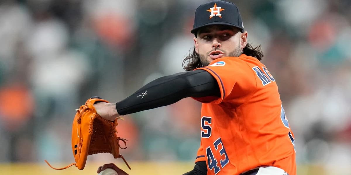 Astros trade McCullers, Gordon to Brewers for OF prospect Fielder