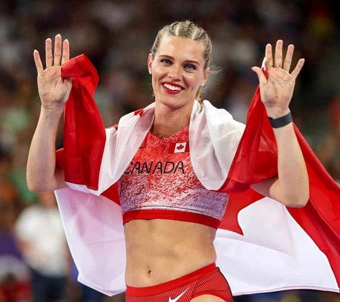Atletism: Canadianca Alysha Newman a fost suspendată pentru 20 de luni după ce a ratat trei controal