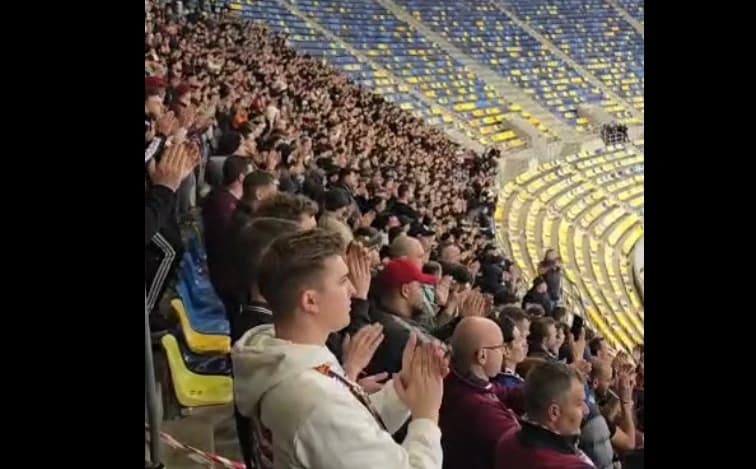 Au început să aplaude! Singurul moment în care rapidiștii și dinamoviștii s-au unit în derby