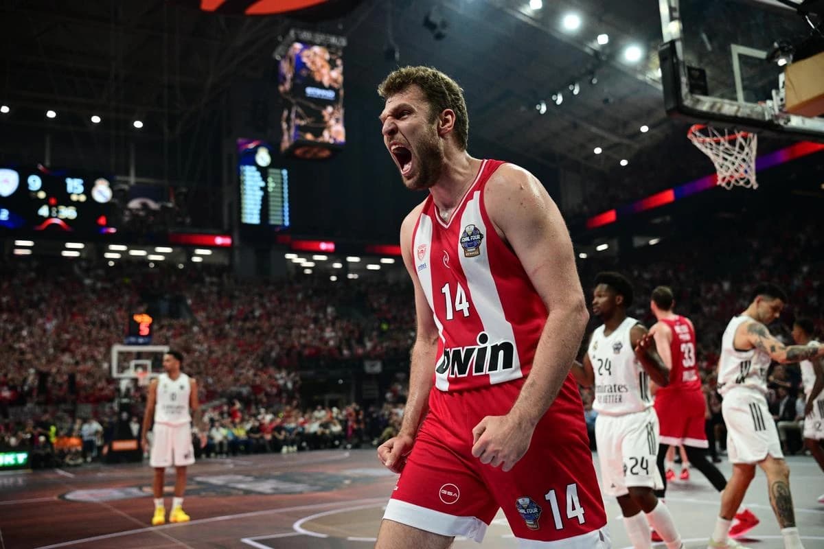Au învins-o pe Real Madrid și au câștigat a 4-a Euroligă din istoria clubului!