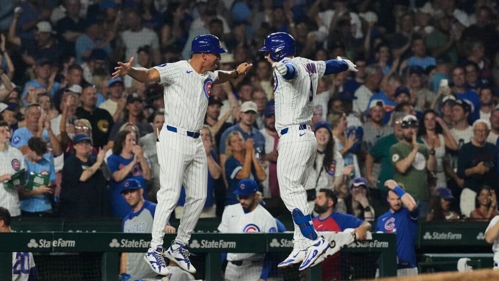 August power: Cubs cap record month with 9 HRs