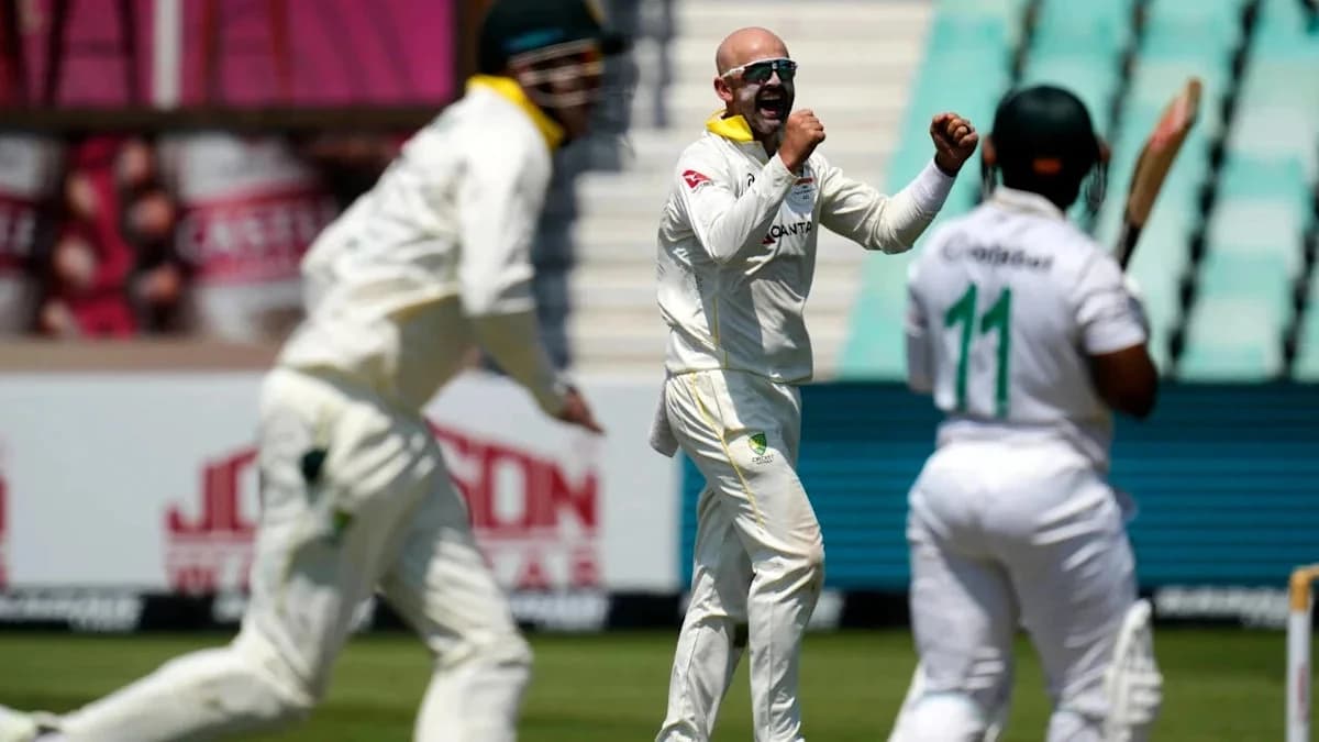 Australia tighten grip on Day 3 as Nathan Lyon removes Temba Bavuma in dramatic final moments