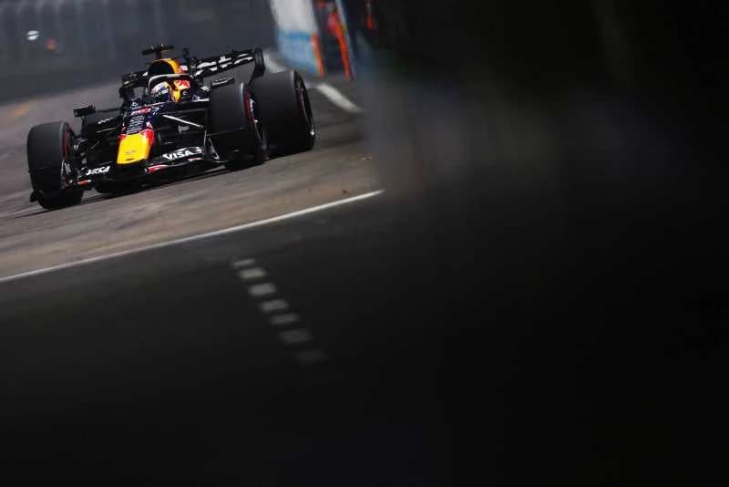 Auto-F1: Max Verstappen (Red Bull) va pleca din pole position în Marele Premiu al statului Singapore