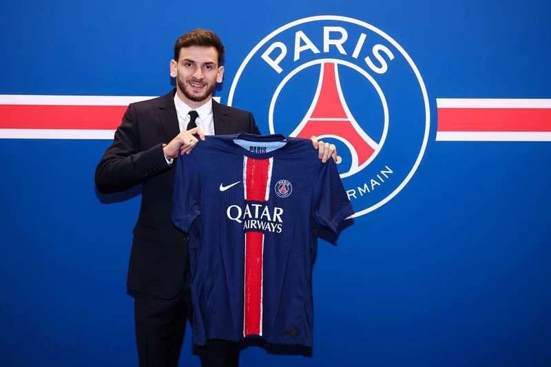 Balonul de Aur: Jucătorul echipei PSG, Khvicha Kvaratskhelia, aflat printre favoriţi, va lipsi de la