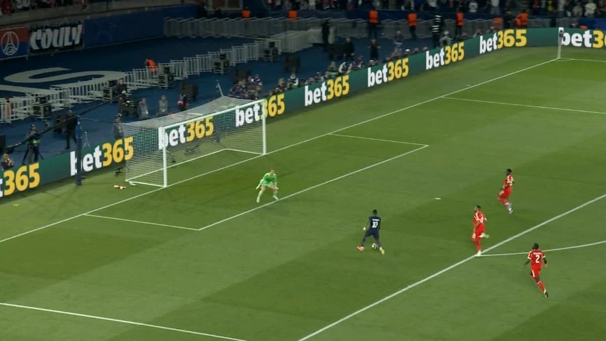 Balonul de Aur s-a făcut de râs în PSG – Bayern Munchen! Cum a ratat Ousmane Dembele dintr-o poziție